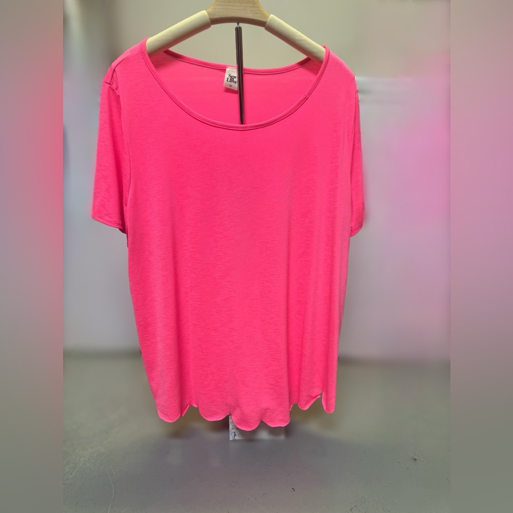 Sew In Love Boutique Scalloped Edge Women’s Top